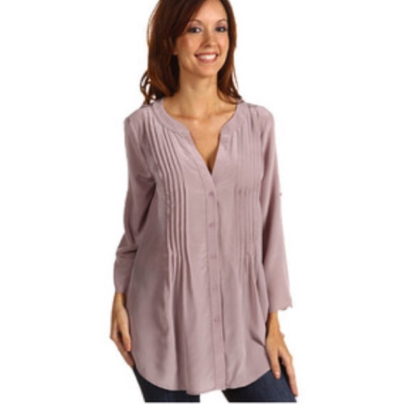 BCBGMaxAzria Tops - BCBG Max Azria Lilac Silk V-neck Blouse